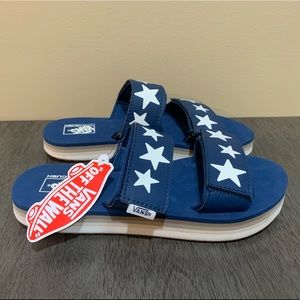 Vans Cayucas Women’s Slides